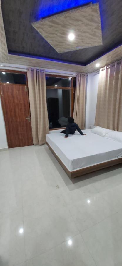 Solitude Inn Bnb Shimla Exteriör bild