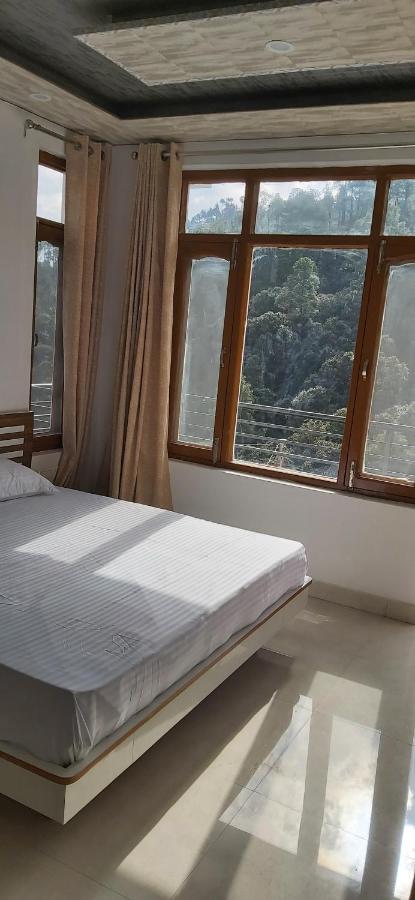 Solitude Inn Bnb Shimla Exteriör bild
